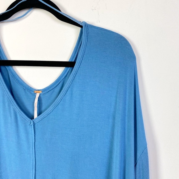 ✅Free People Moonshine Blue Mountain Relaxed Top M - Picture 7 of 12